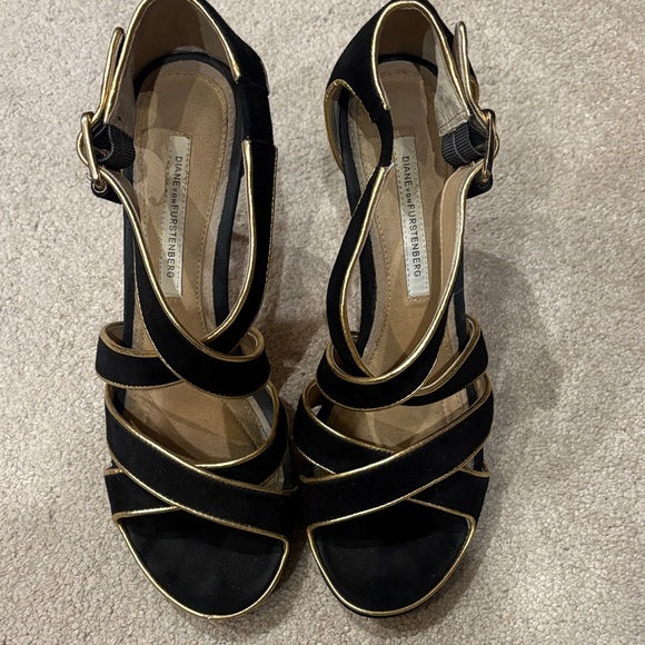 Diane Von Furstenberg Shoes - Diane Von Furstenberg Black and Gold Strappy Heels $25